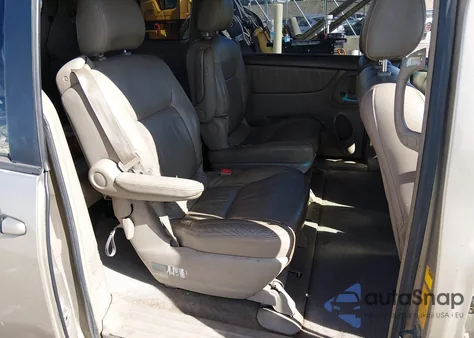 2004 Toyota Sienna Xle из США, поврежденный, VIN 5TDBA22C74S010391